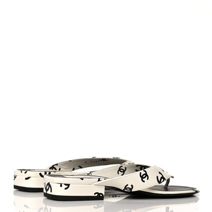 Chanel Lambskin Printed CC Thong Sandals 38 White Black 4 of 9