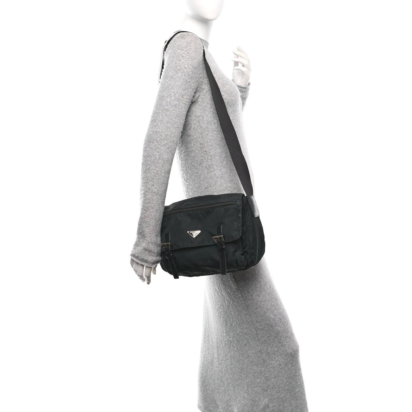 Nylon Vela Sport Messenger Bag Black