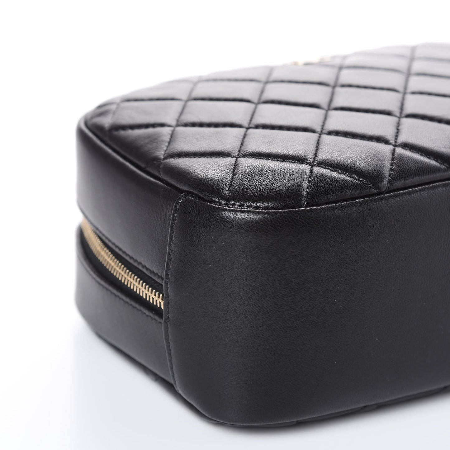 Lambskin Quilted Medium Curvy Pouch Cosmetic Case Black