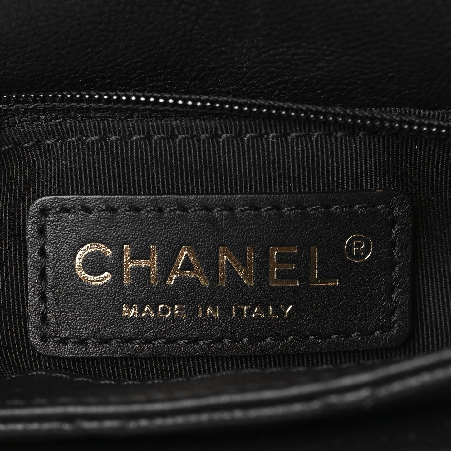 Grained Calfskin Quilted Small Messenger Flap Black