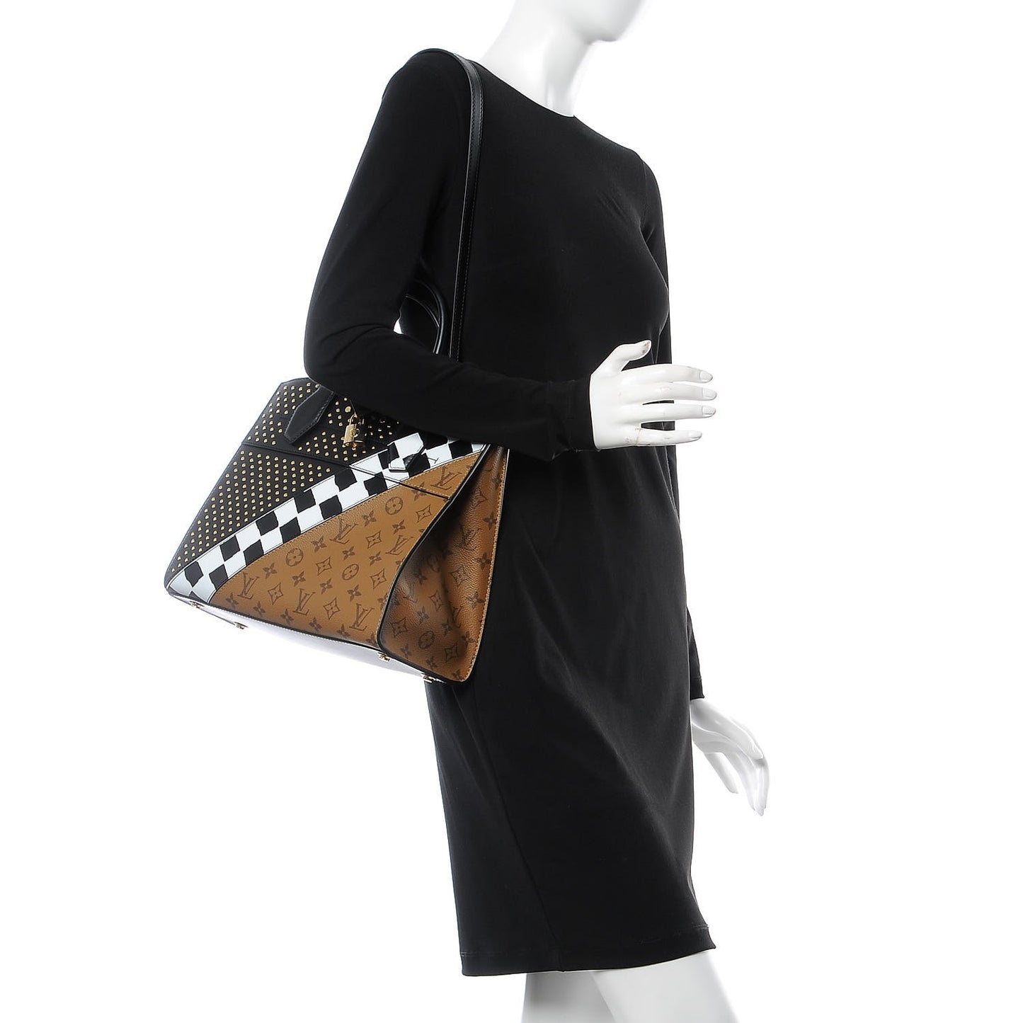Calfskin Reverse Monogram City Steamer MM