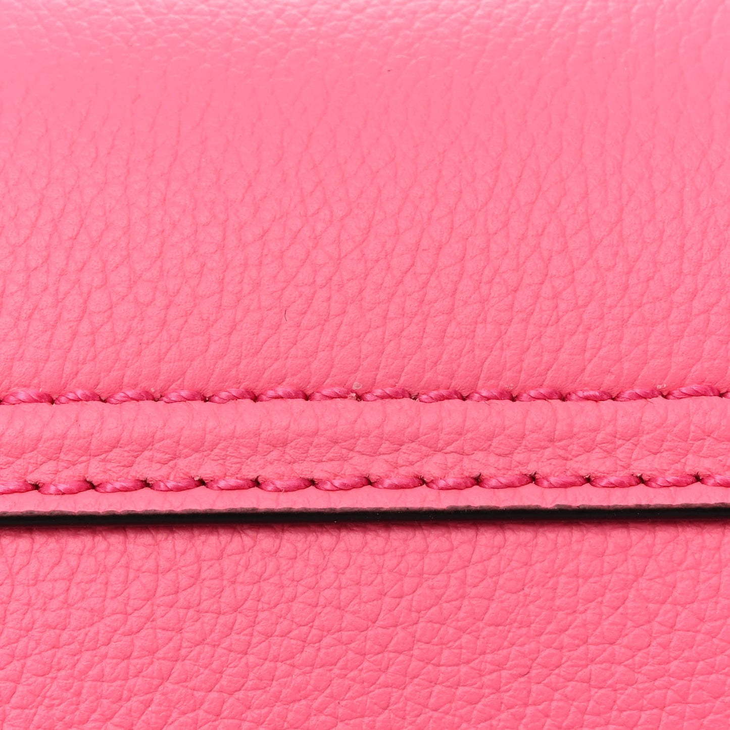 Grained Calfskin Small Chain La Medusa Top Handle Bag Pink