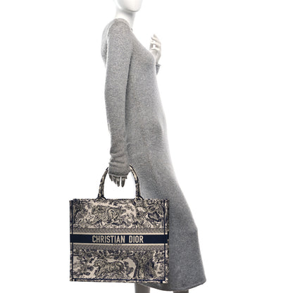 Christian Dior Canvas Embroidered Large Dioriviera Toile De Jouy Book Tote Blue 2 of 10