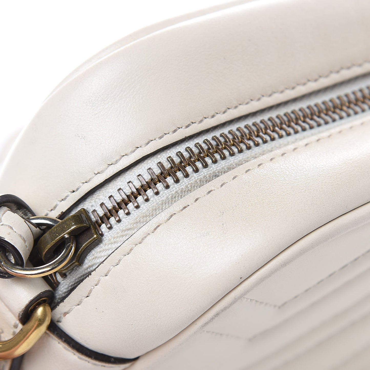 Calfskin Matelasse Mini GG Marmont Chain Shoulder Bag White