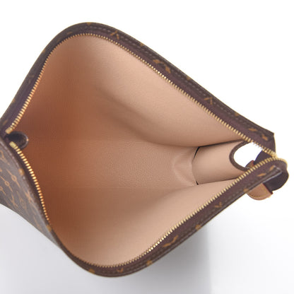 Louis Vuitton Monogram Toiletry Pouch 26 5 of 9