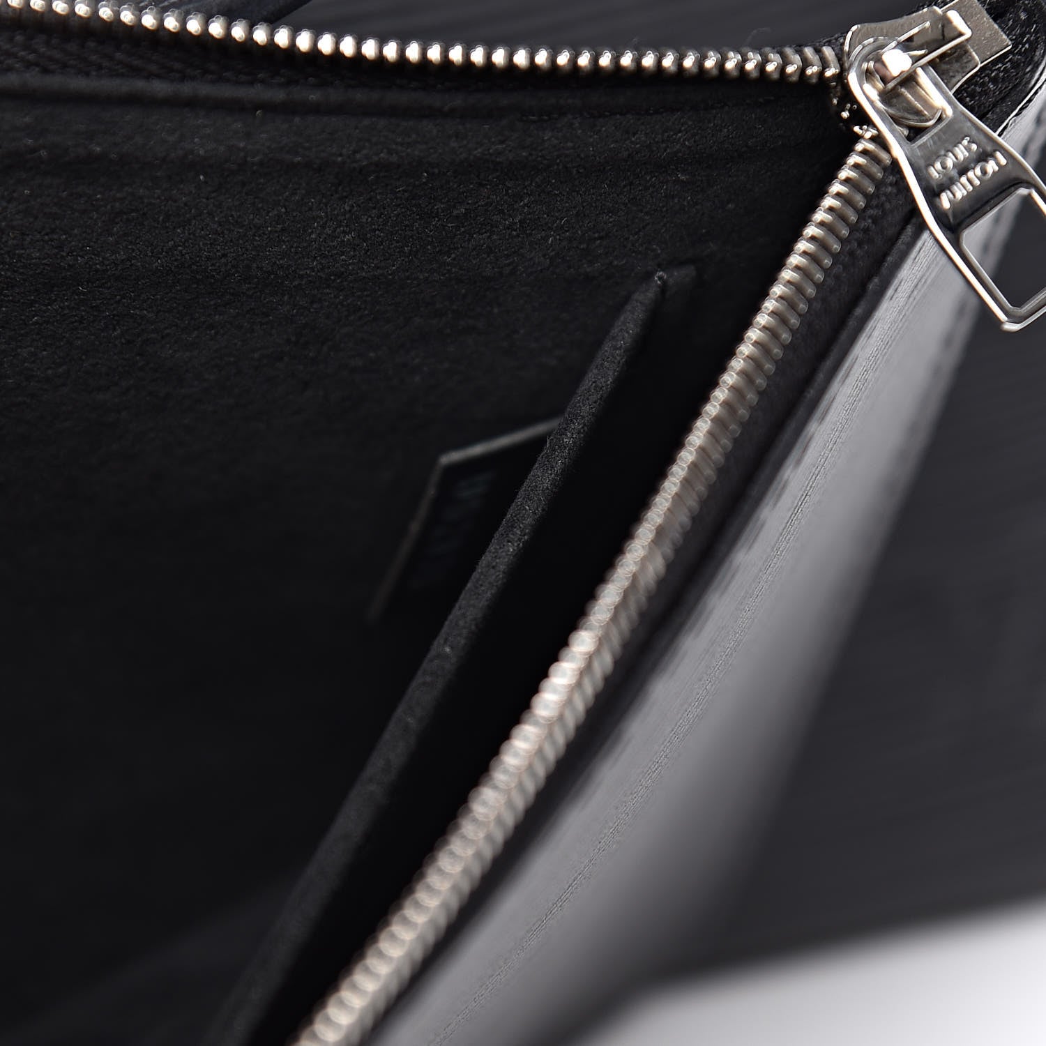 Louis Vuitton Epi Neverfull MM Black 9 of 17