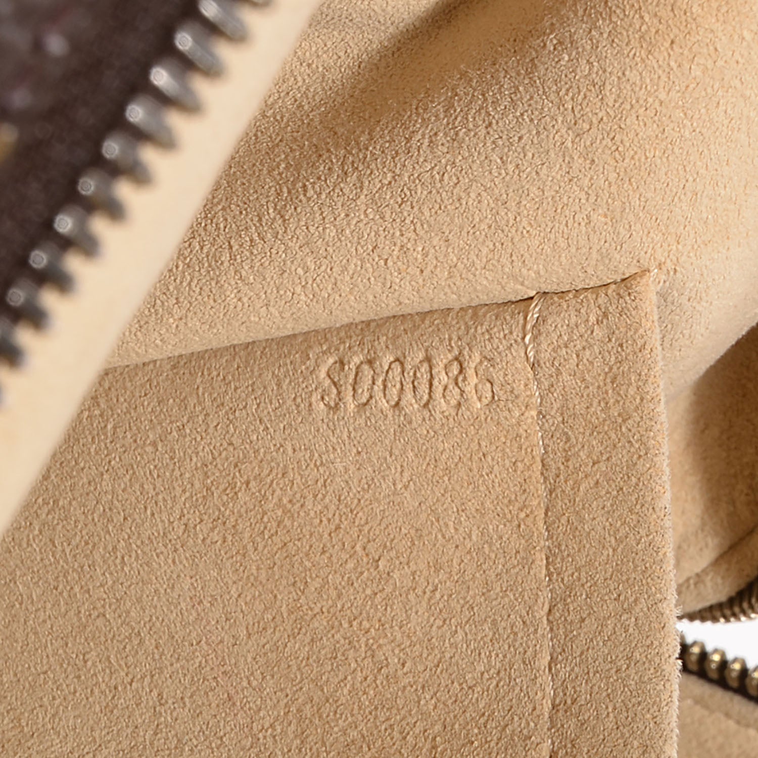 Louis Vuitton Monogram Manhattan PM 7 of 7