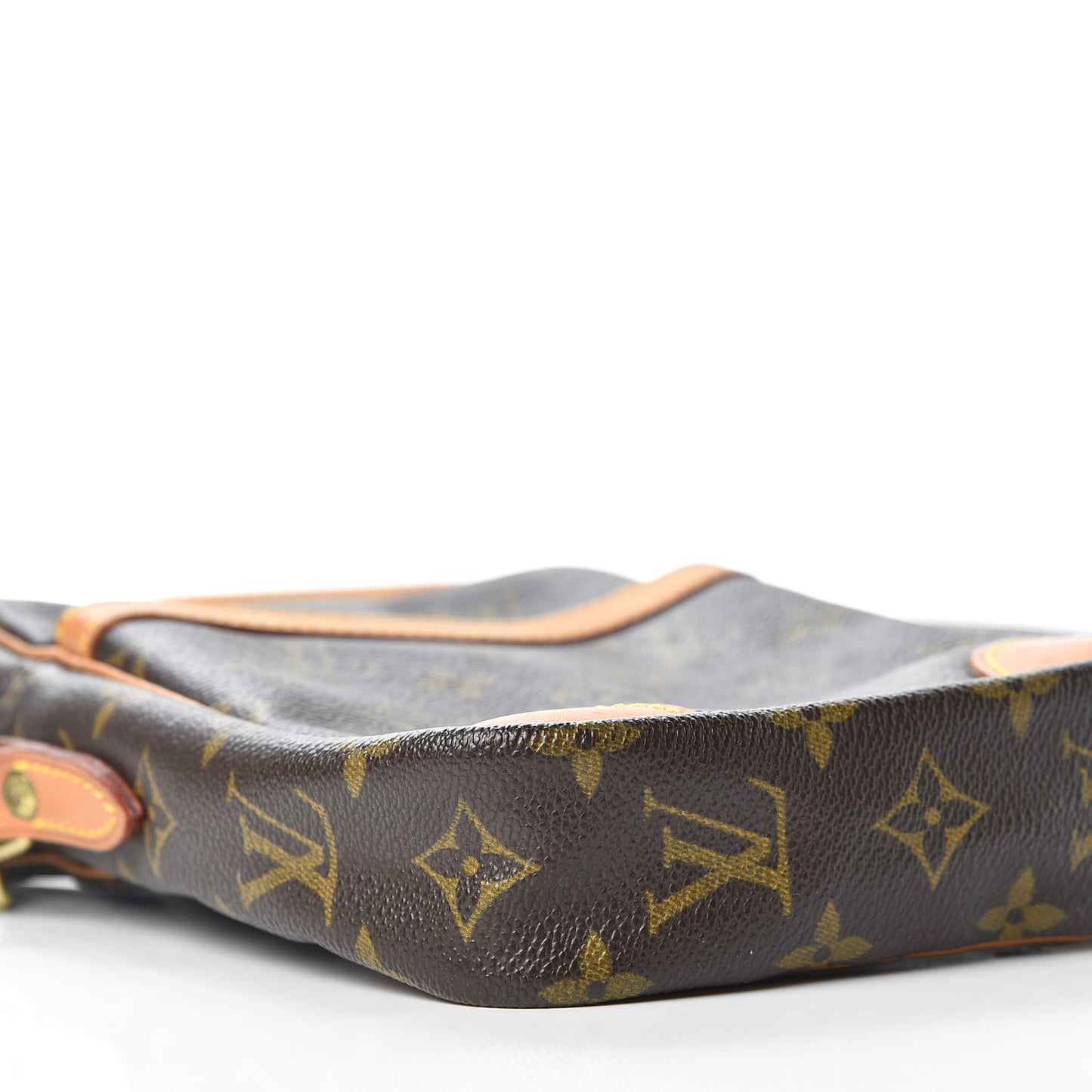 Monogram Danube 21