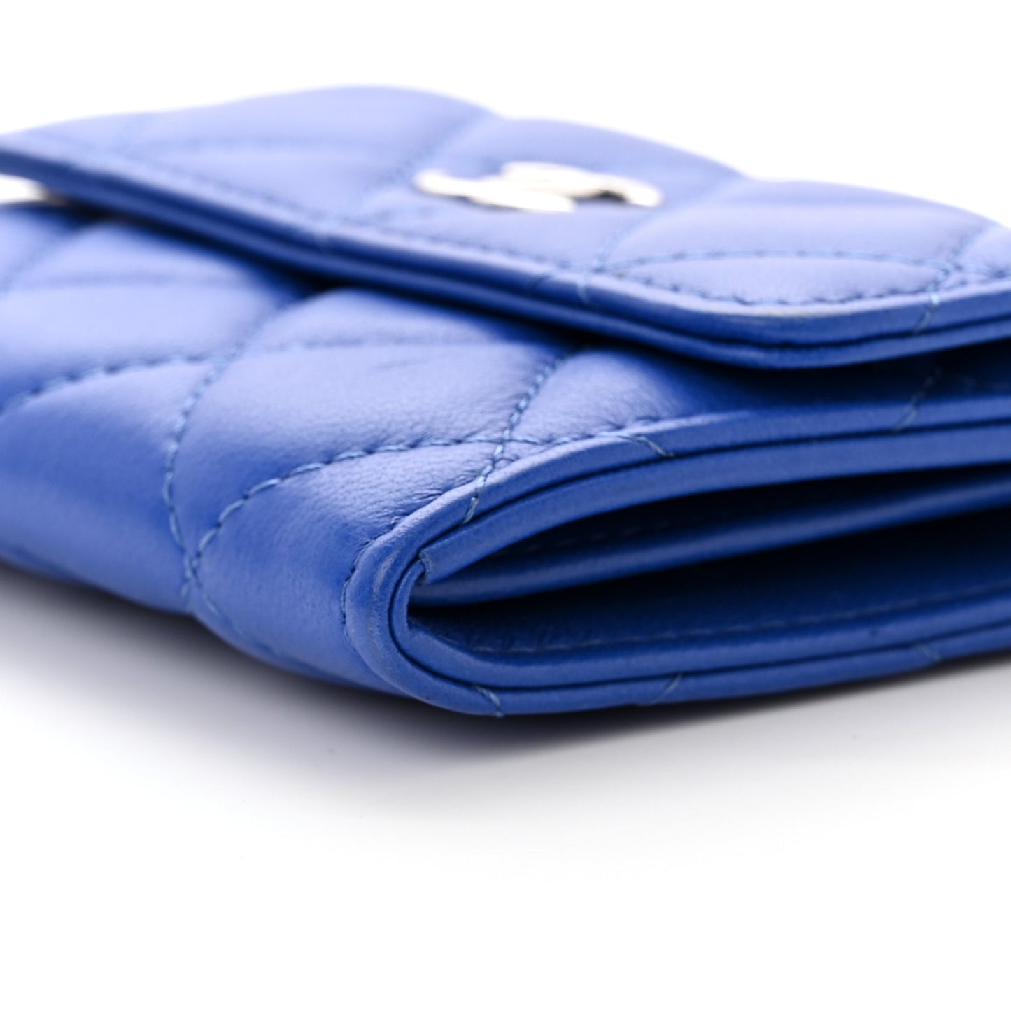Lambskin Quilted Flap Card Holder On Chain Blue