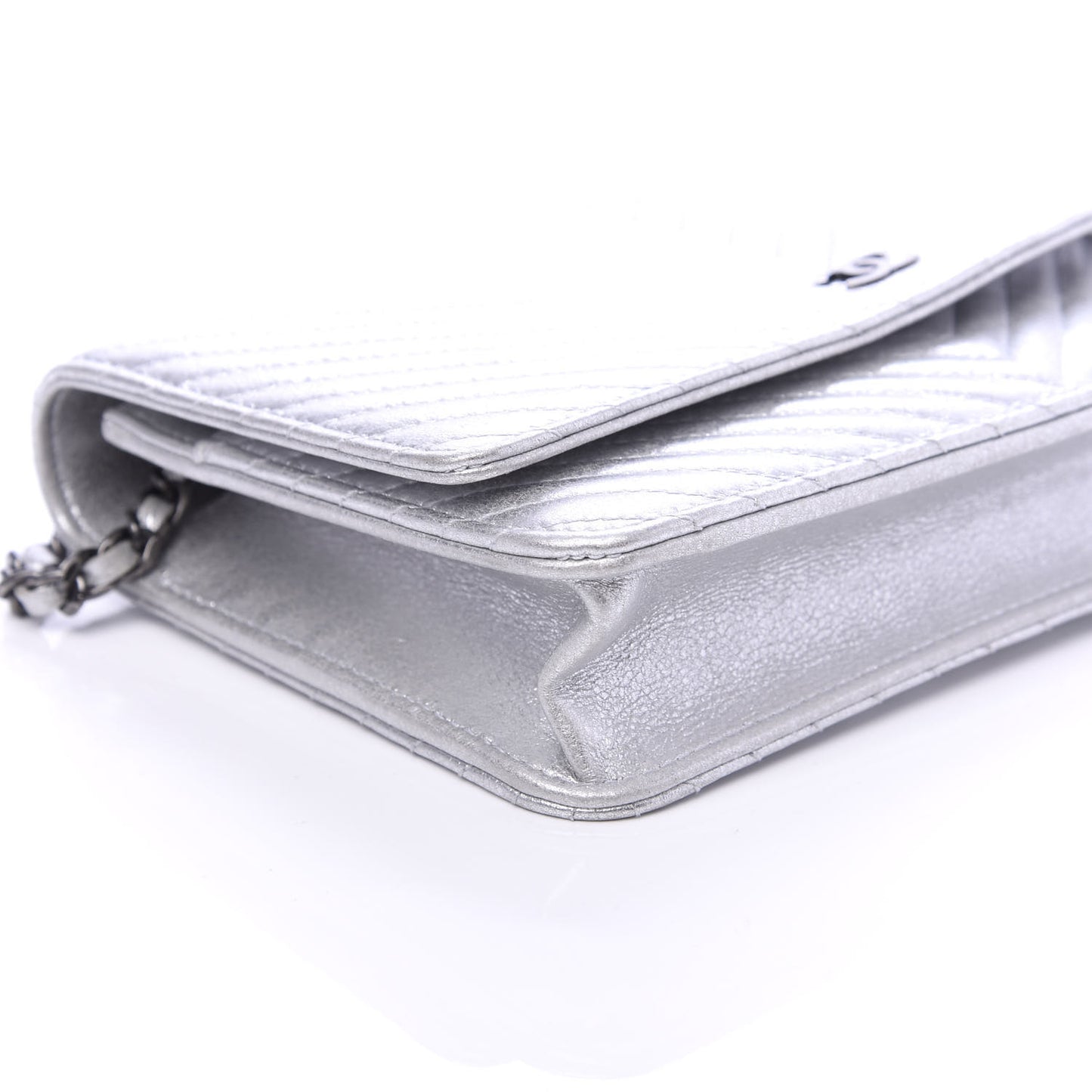 Metallic Lambskin Chevron Wallet On Chain WOC Silver