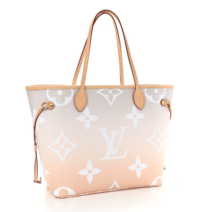 Louis Vuitton Monogram Giant By The Pool Neverfull MM Brume 4 of 11