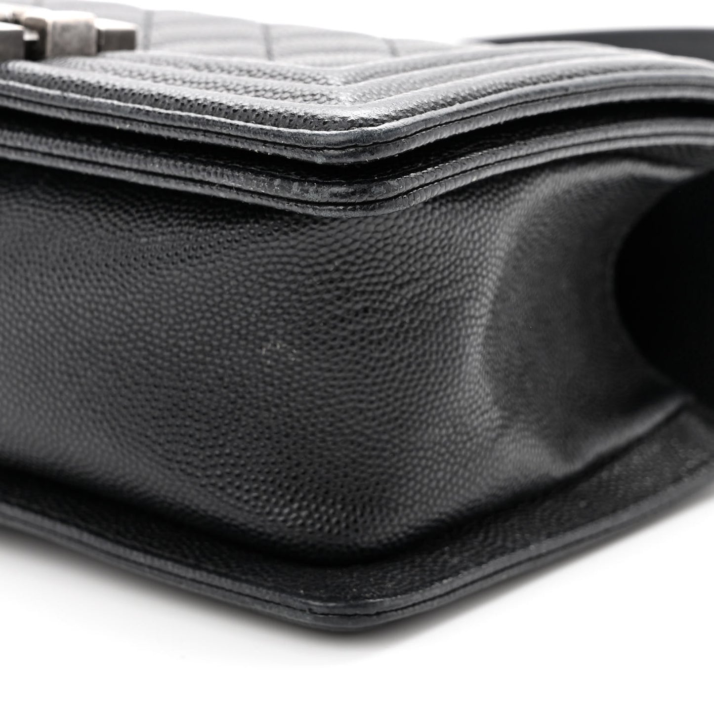 Caviar Quilted Small Boy Flap Black