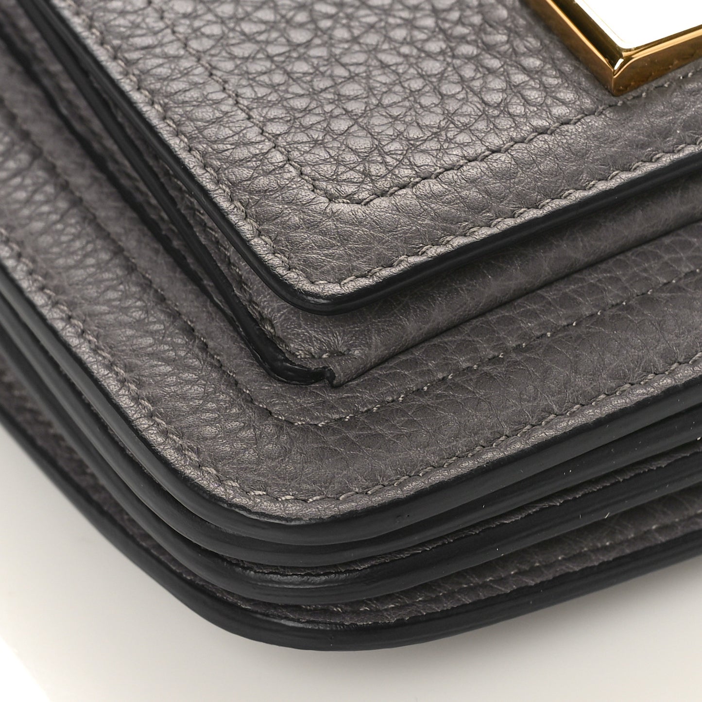 Pebbled Calfskin Ginevra Chain Bag Grey