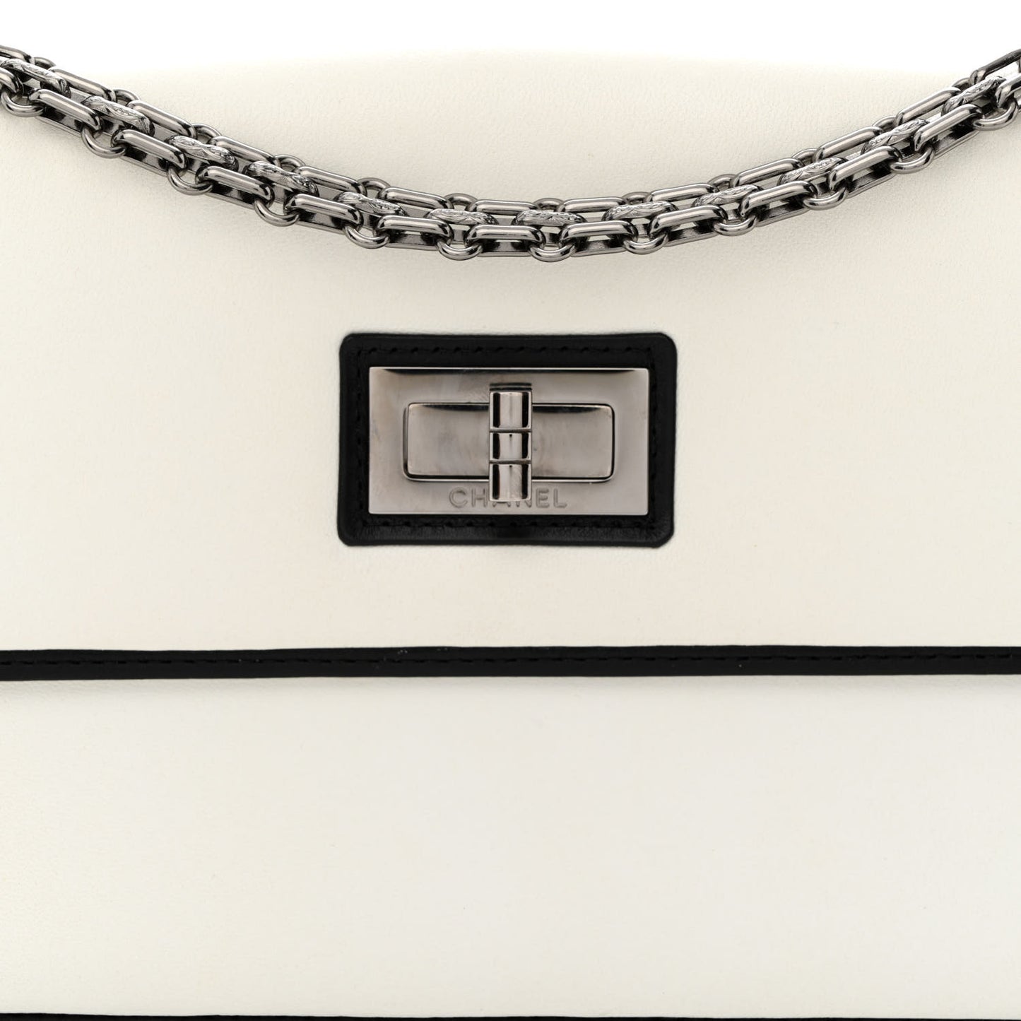 Lambskin Mademoiselle East West Flap White