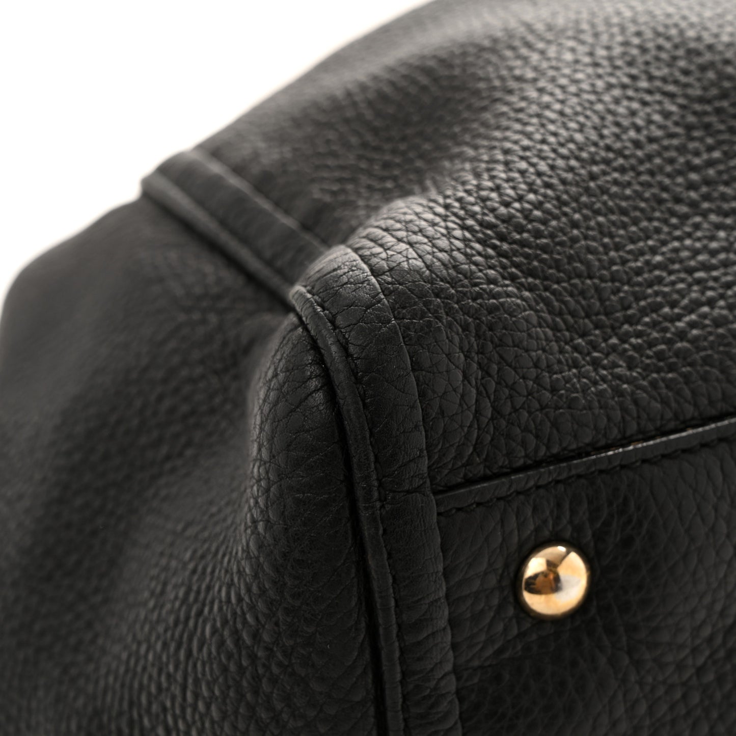Pebbled Calfskin Medium Soho Shoulder Bag Black