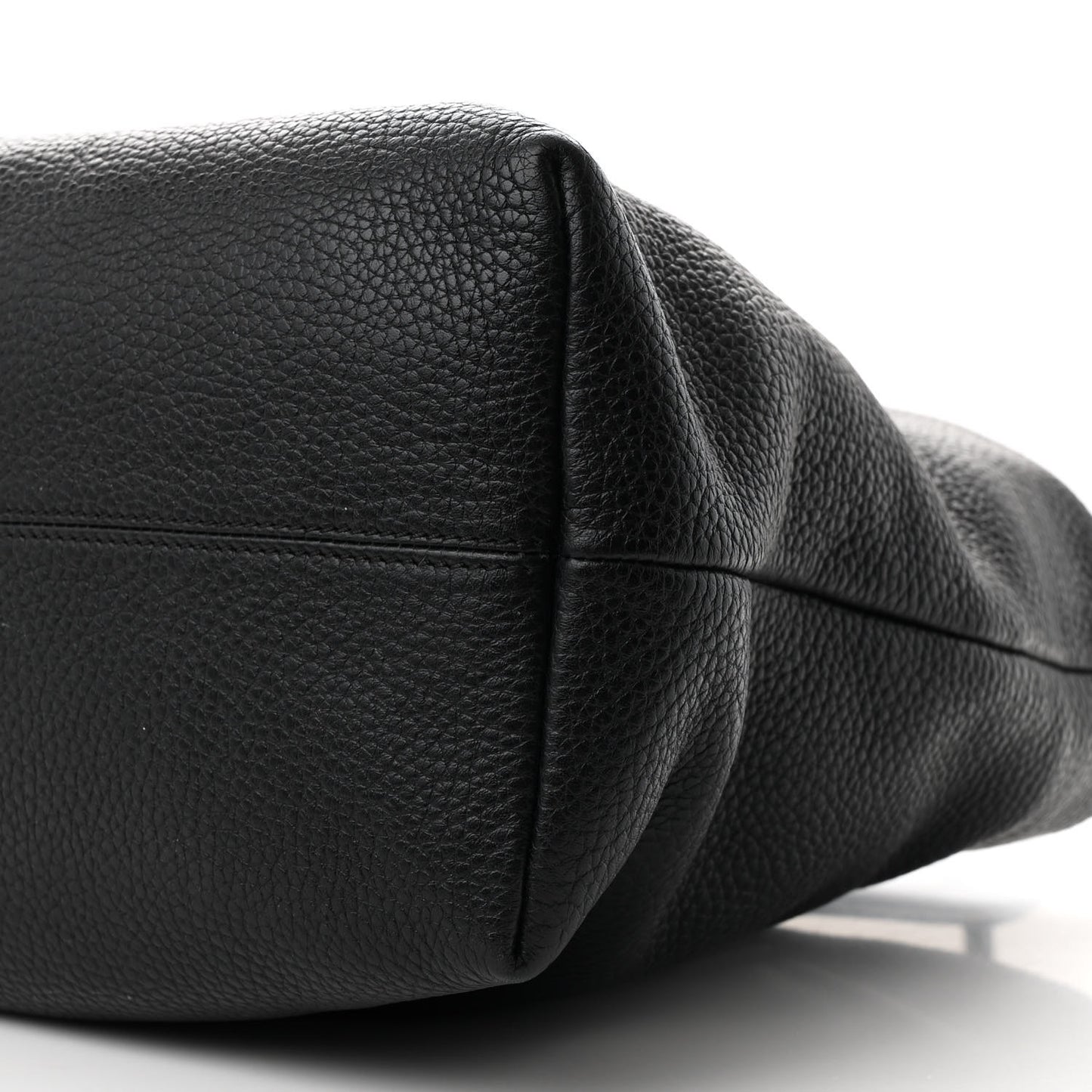 London Grainy Calfskin Medium Baynard Tote Black