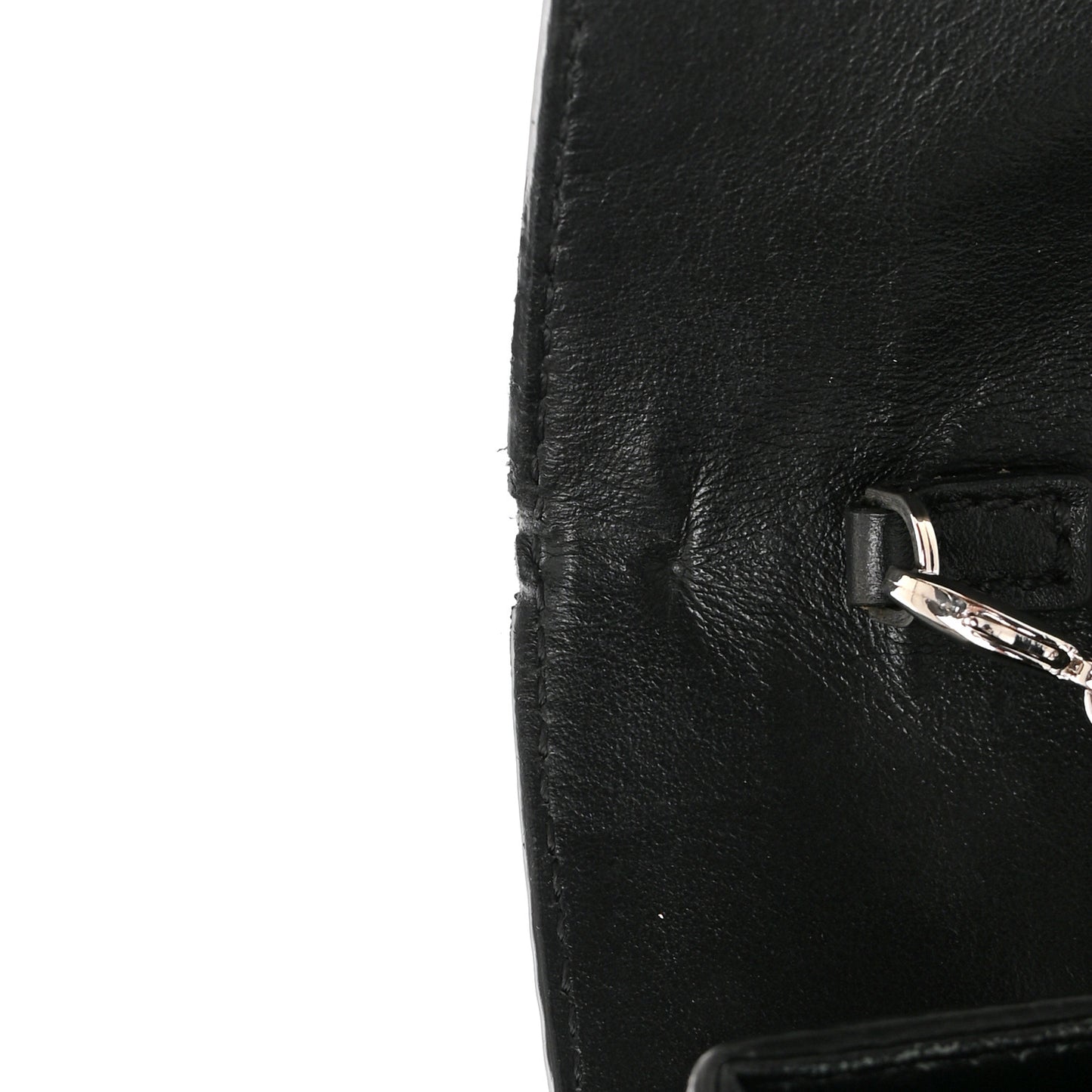 Vitello Virtus Chain Clutch Black