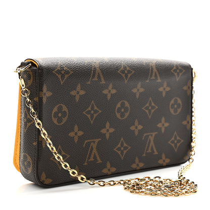 Louis Vuitton Monogram 2022 Christmas Animation New York Soho Pochette Felicie Chain Wallet Yellow 4 of 9