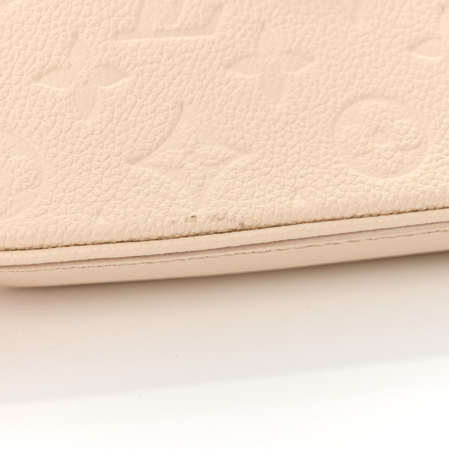 Louis Vuitton Empreinte Easy Pouch On Strap Cream 10 of 12
