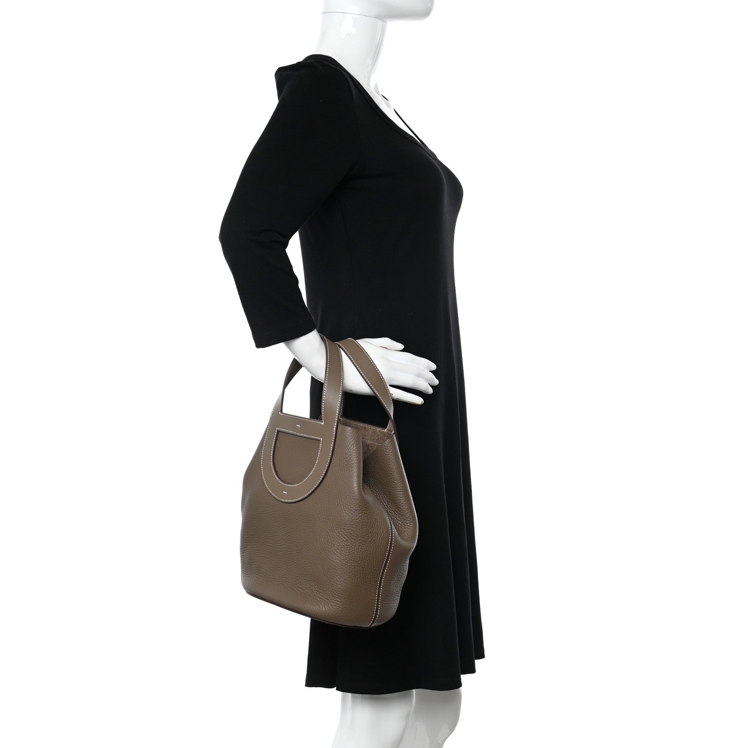 Hermes Taurillon Clemence Swift In-The-Loop 23 Bag Etoupe 2 of 11