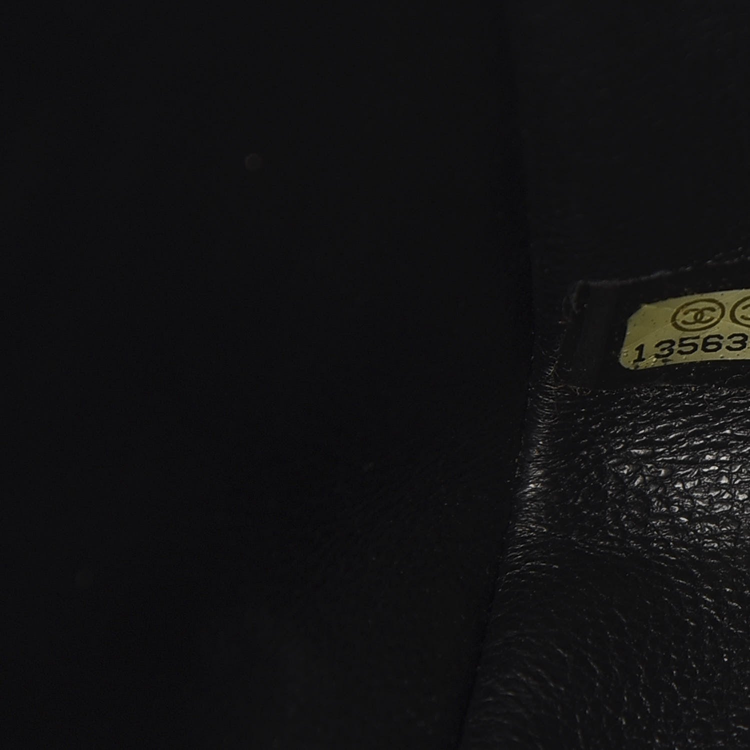 Chanel Caviar Quilted Jumbo Single Flap Black 6 of 10