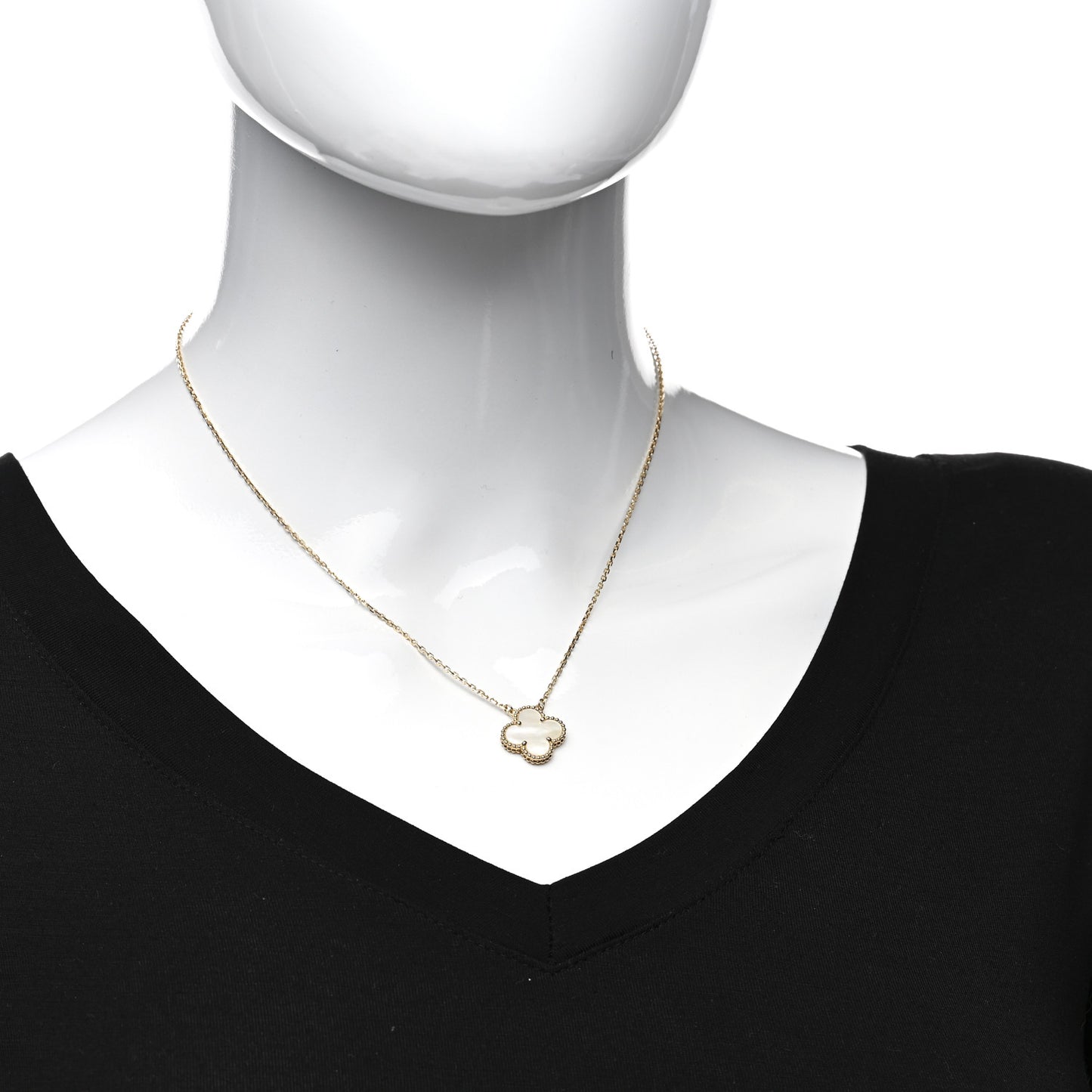 18K Yellow Gold Mother of Pearl Vintage Alhambra Pendant Necklace