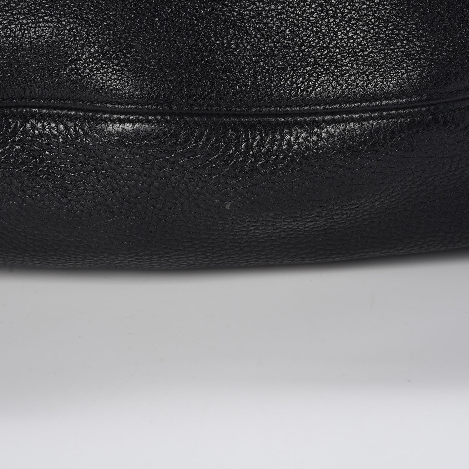Gucci Pebbled Calfskin Soho Hobo Black 16 of 17