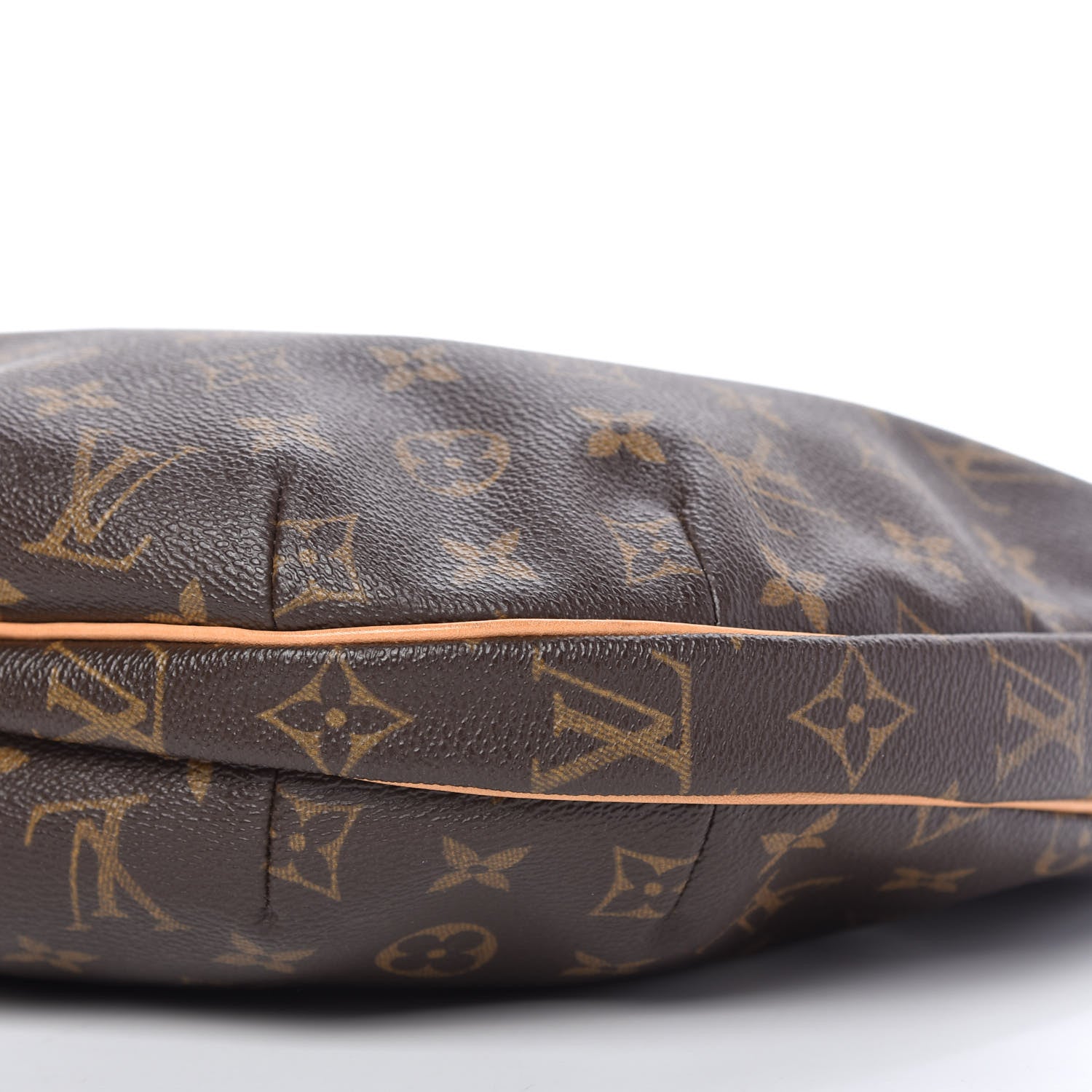 Louis Vuitton Monogram Croissant MM 7 of 9