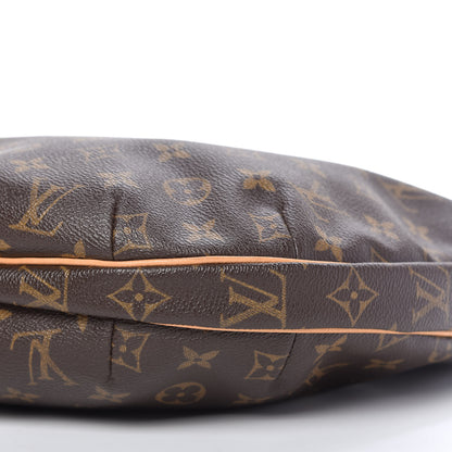 Louis Vuitton Monogram Croissant MM 7 of 9