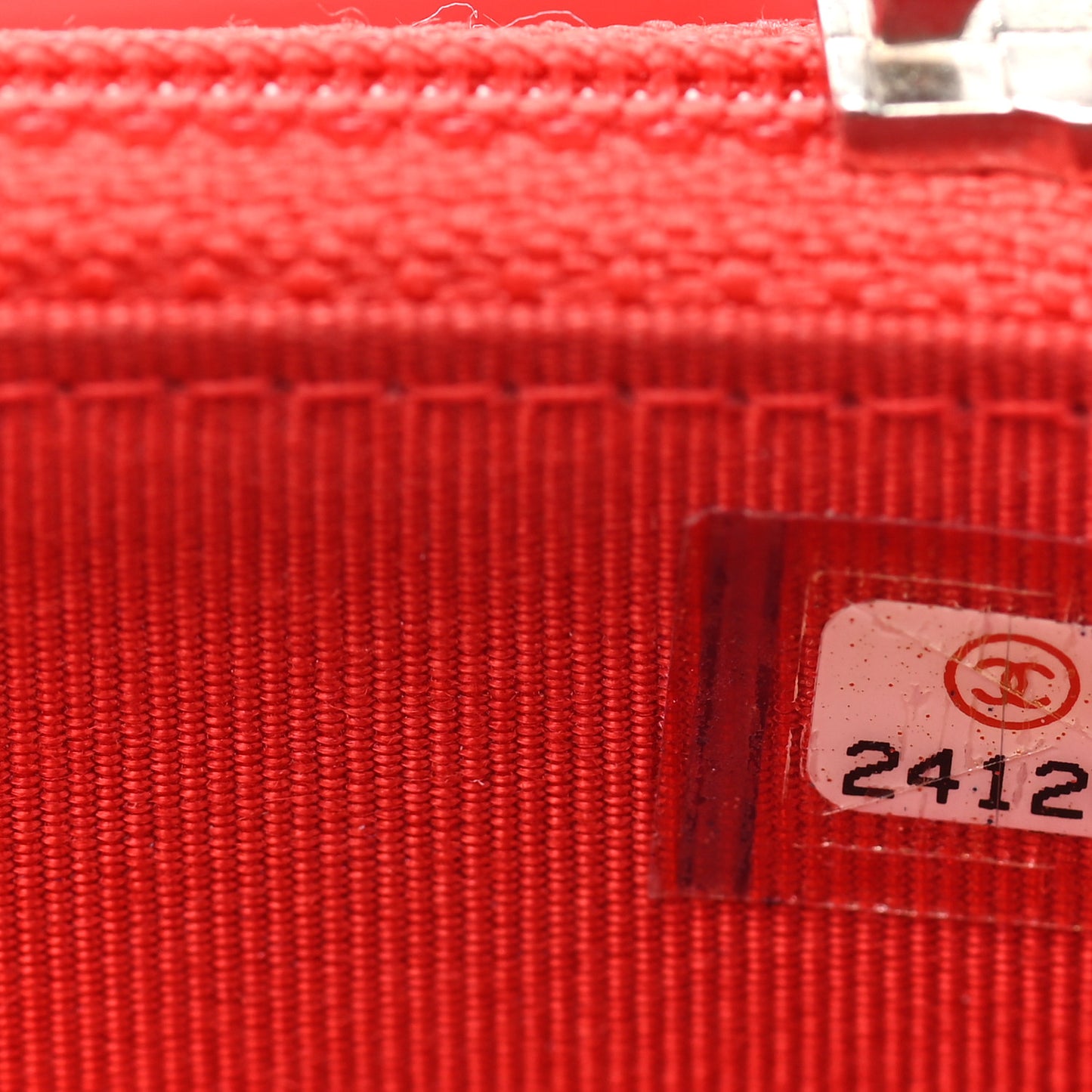 Caviar Chevron Quilted Medium Zip Around Wallet Red