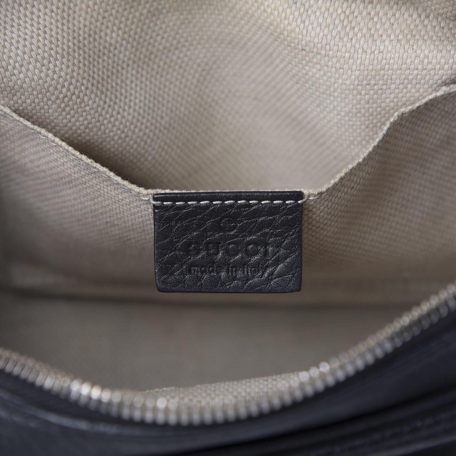 Gucci Pebbled Calfskin Small Soho Disco Bag Black 8 of 9