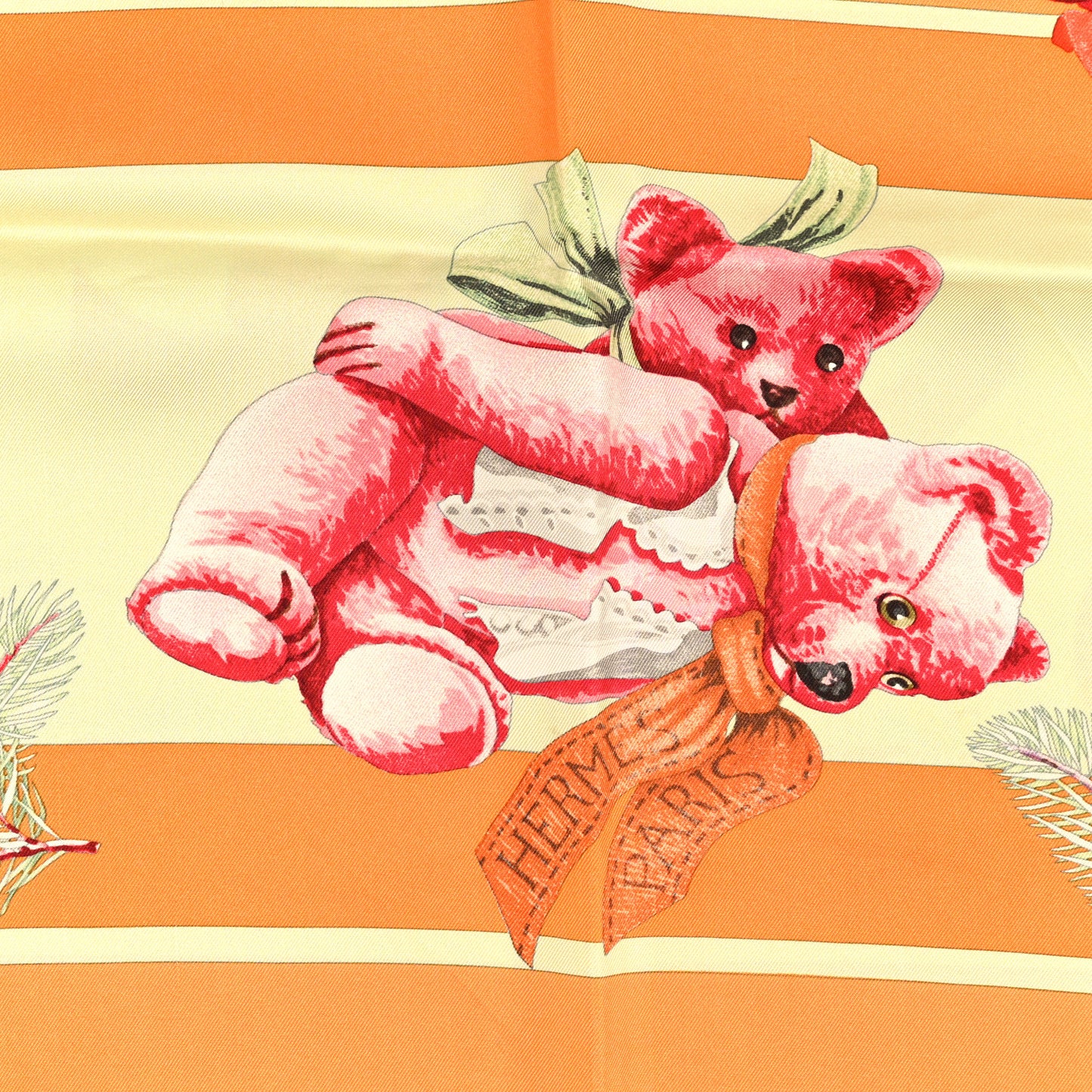 Silk Confident Des Coeurs Scarf 90