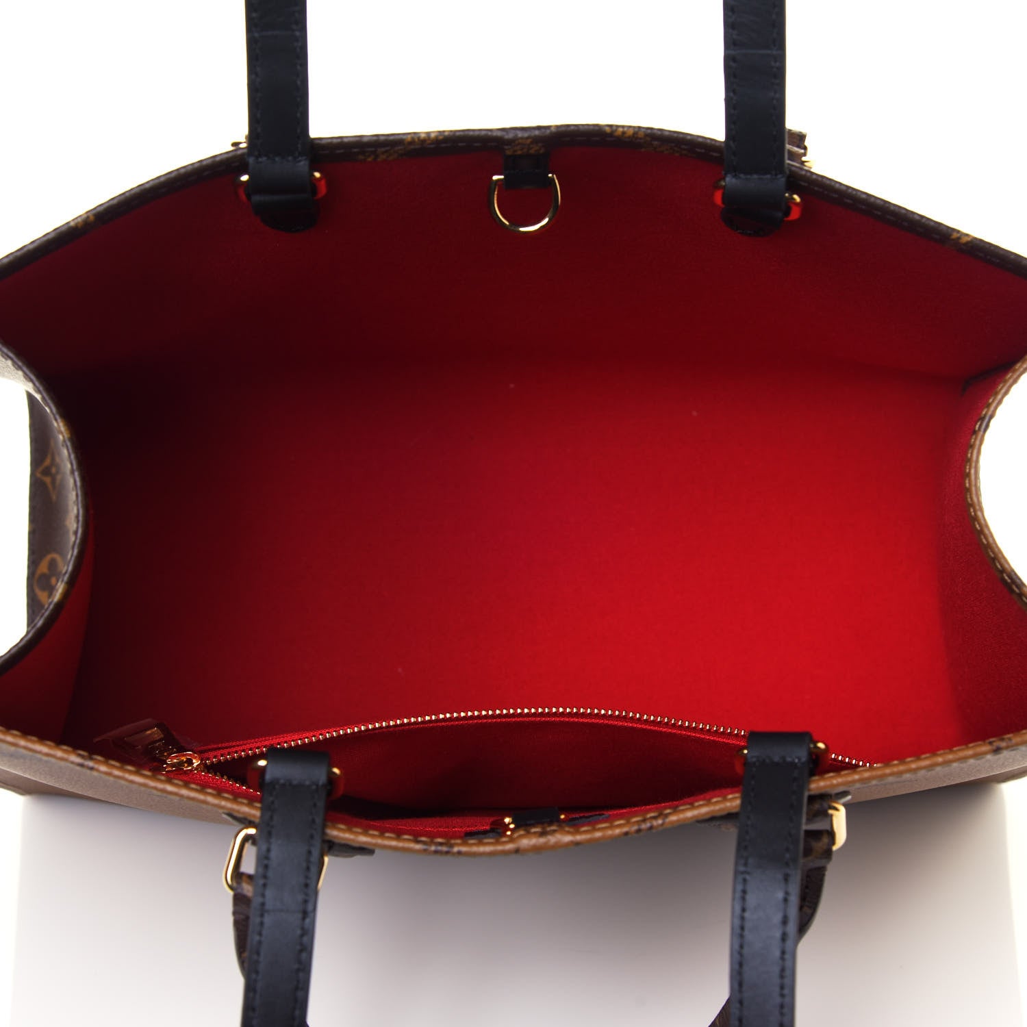 Louis Vuitton Reverse Monogram Giant Onthego MM 5 of 13