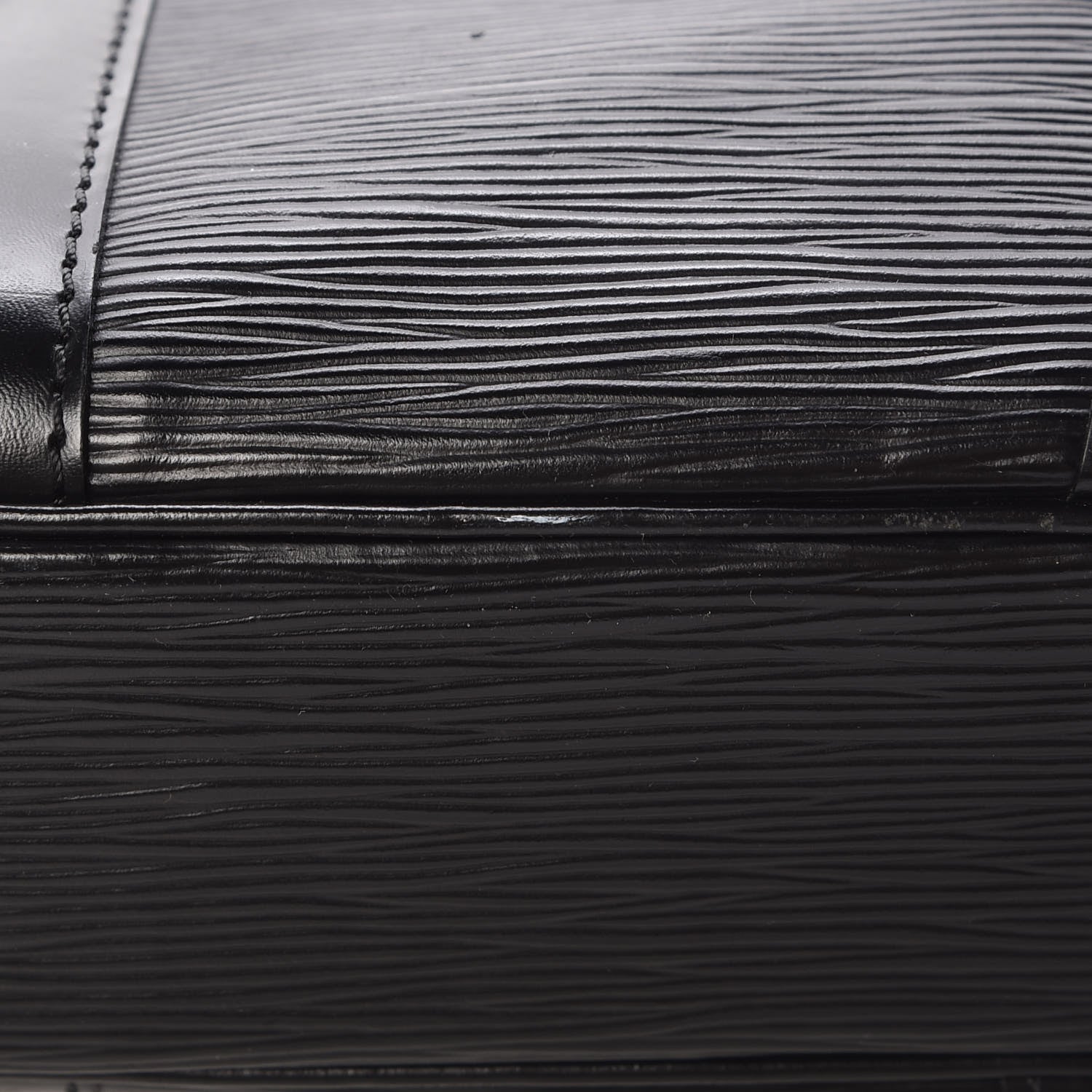 Louis Vuitton Epi Porte-Documents Voyage Briefcase Black 17 of 17