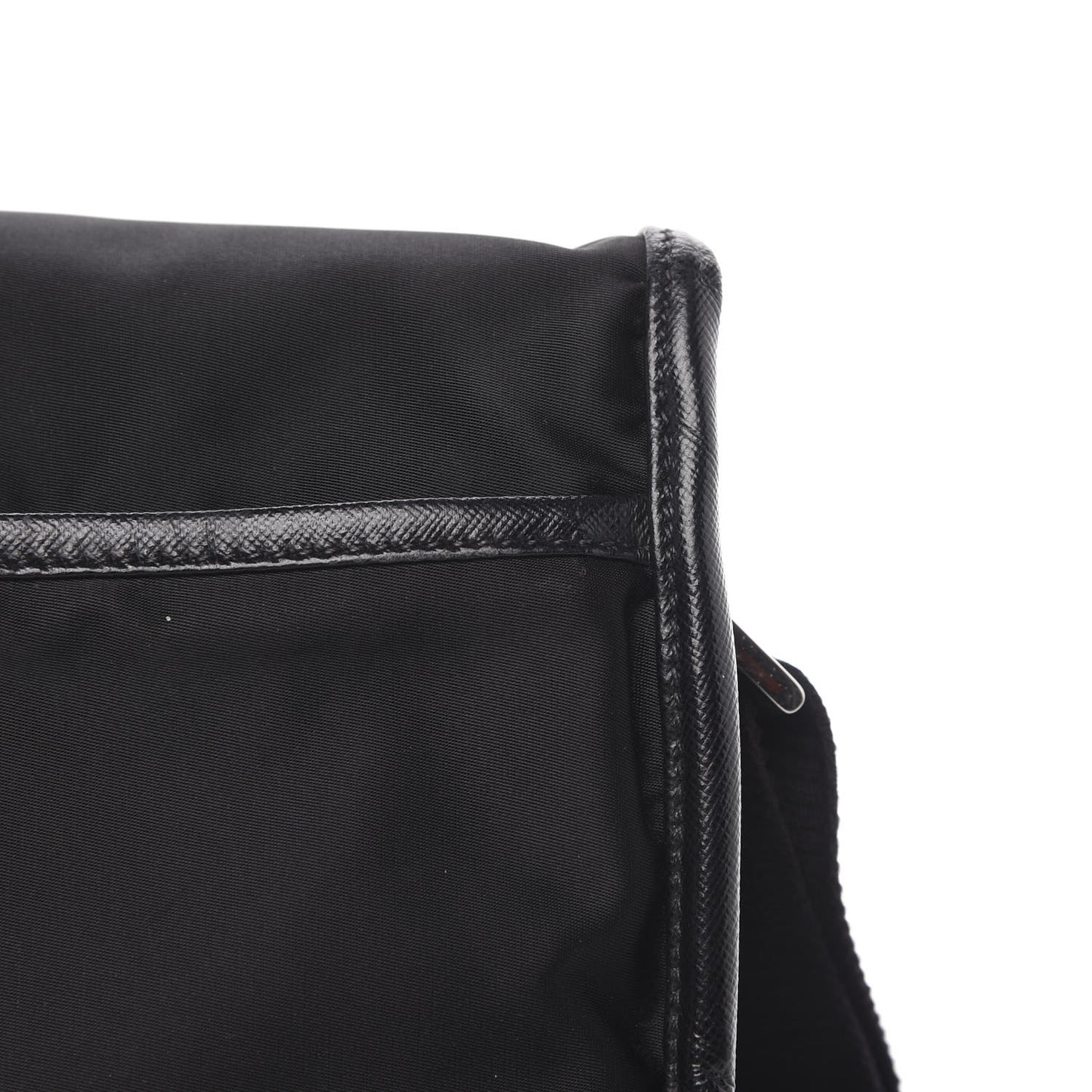 Tessuto Nylon Saffiano Logo Messenger Bag Black