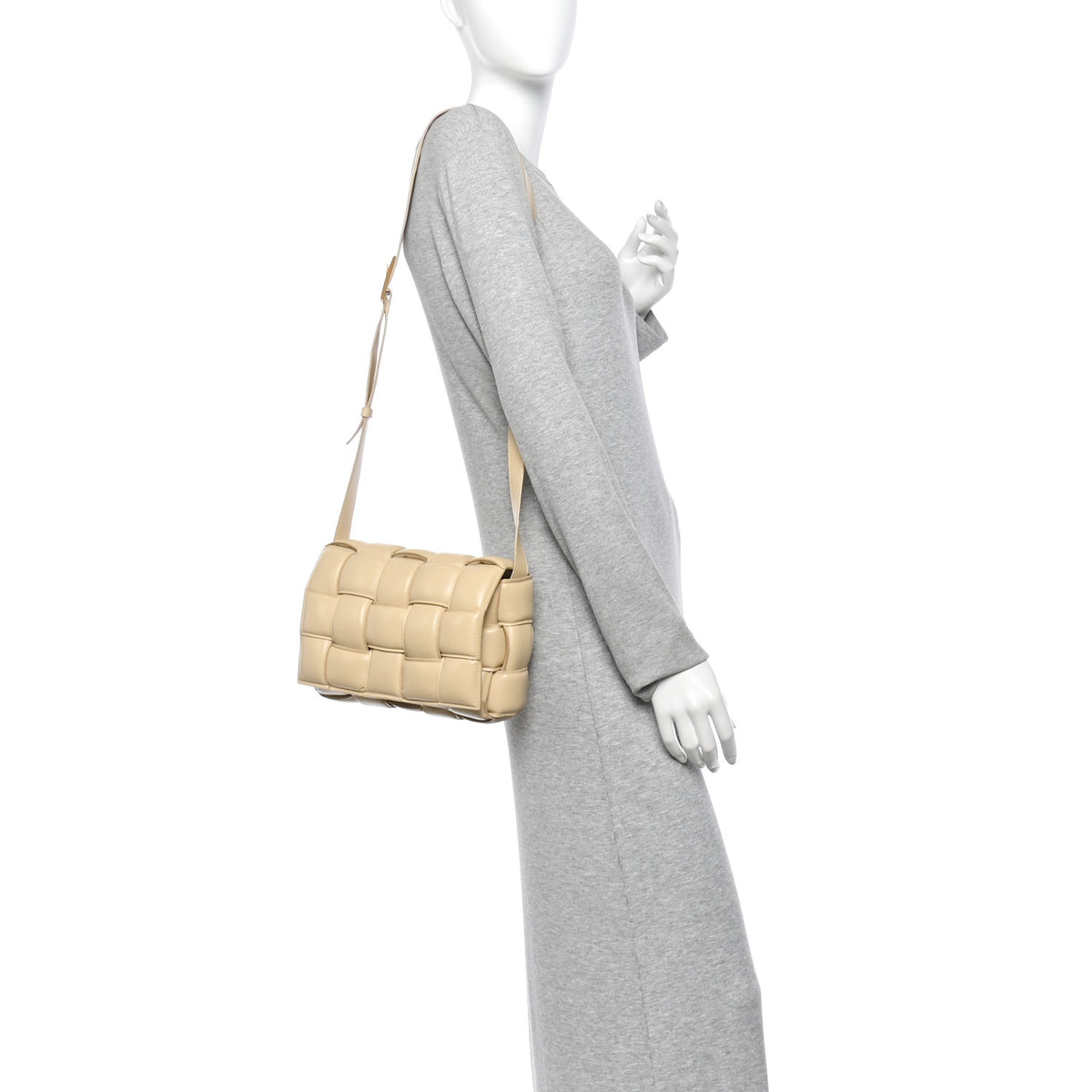 Bottega Veneta Nappa Maxi Intreccio Padded Cassette Crossbody Bag Porridge 2 of 12