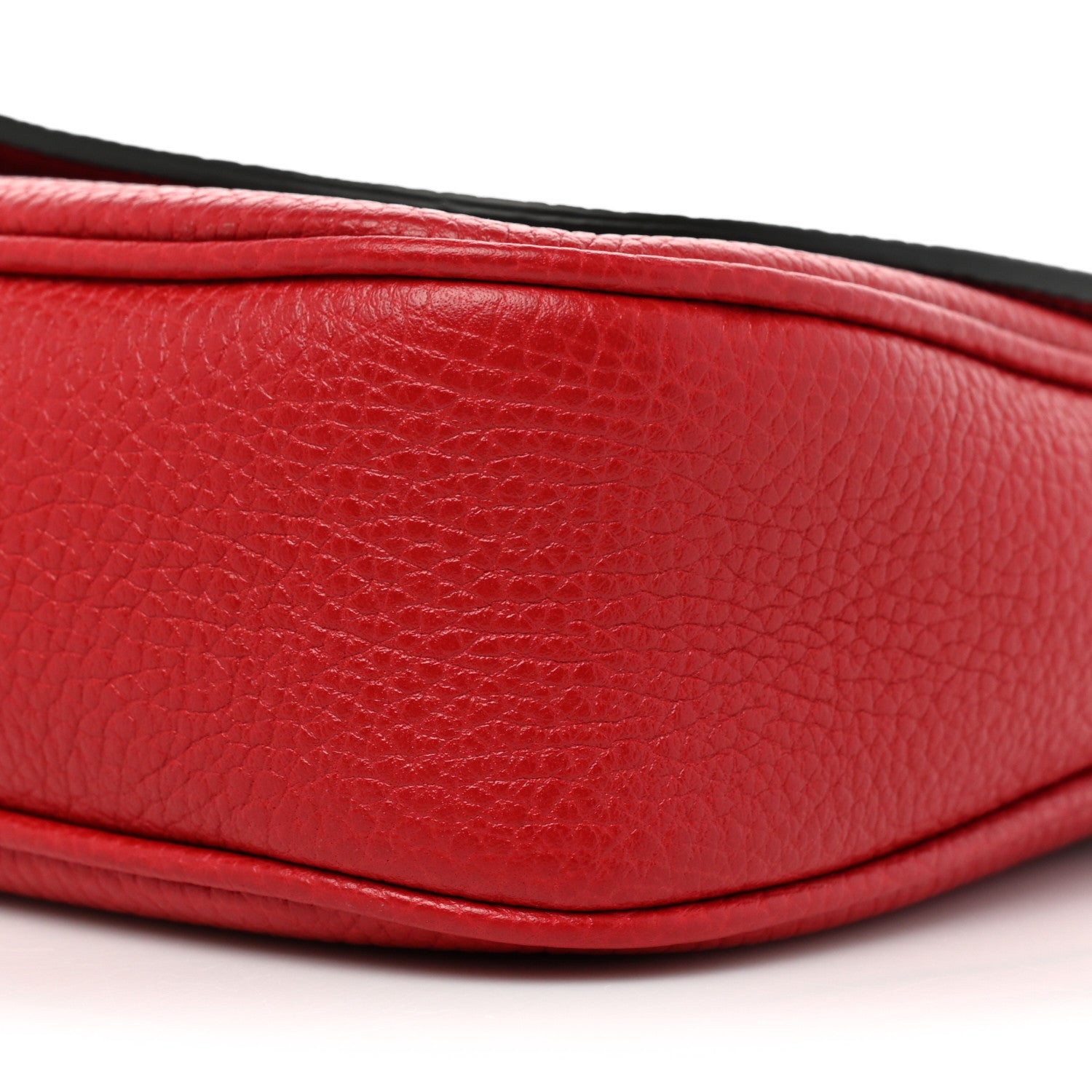 Gucci Pebbled Calfskin Medium Soho Flap Crossbody Vibrant Red 8 of 11