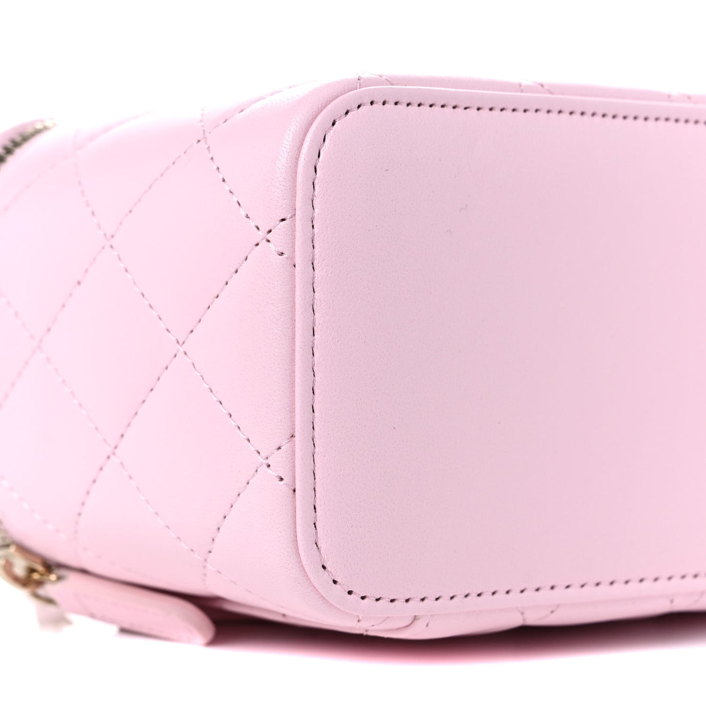 Lambskin Quilted Small Top Handle Vanity Case With Chain Light Pink
