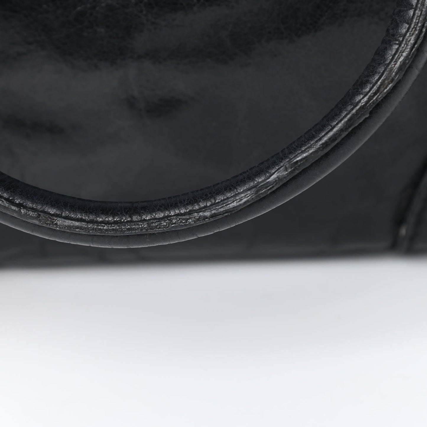 Vitello Shine Shopping Satchel Black