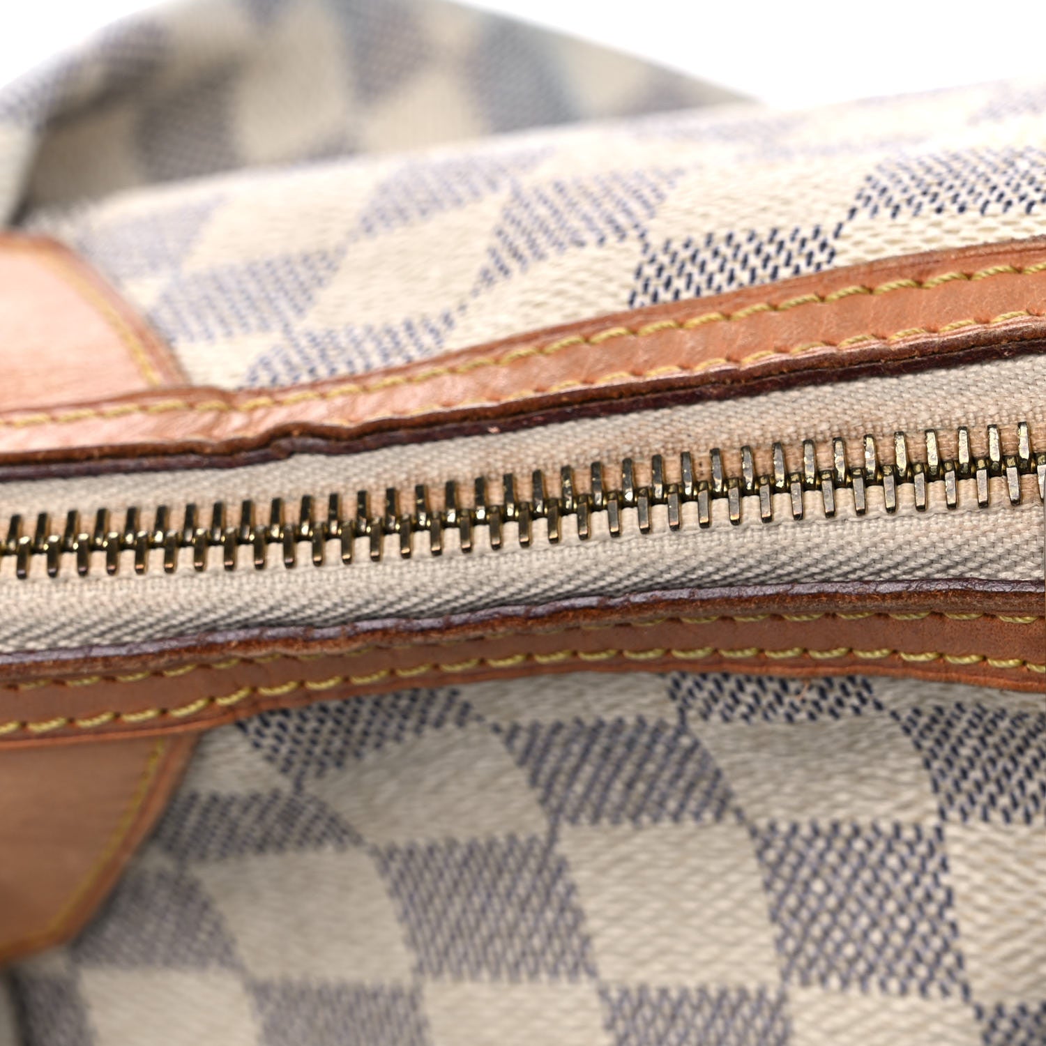 Louis Vuitton Damier Azur Siracusa GM 21 of 38