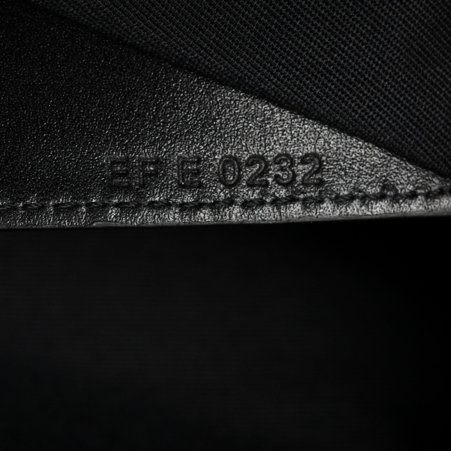 Givenchy Smooth Calfskin Medium Antigona Lock Duffle Bag Black 7 of 10