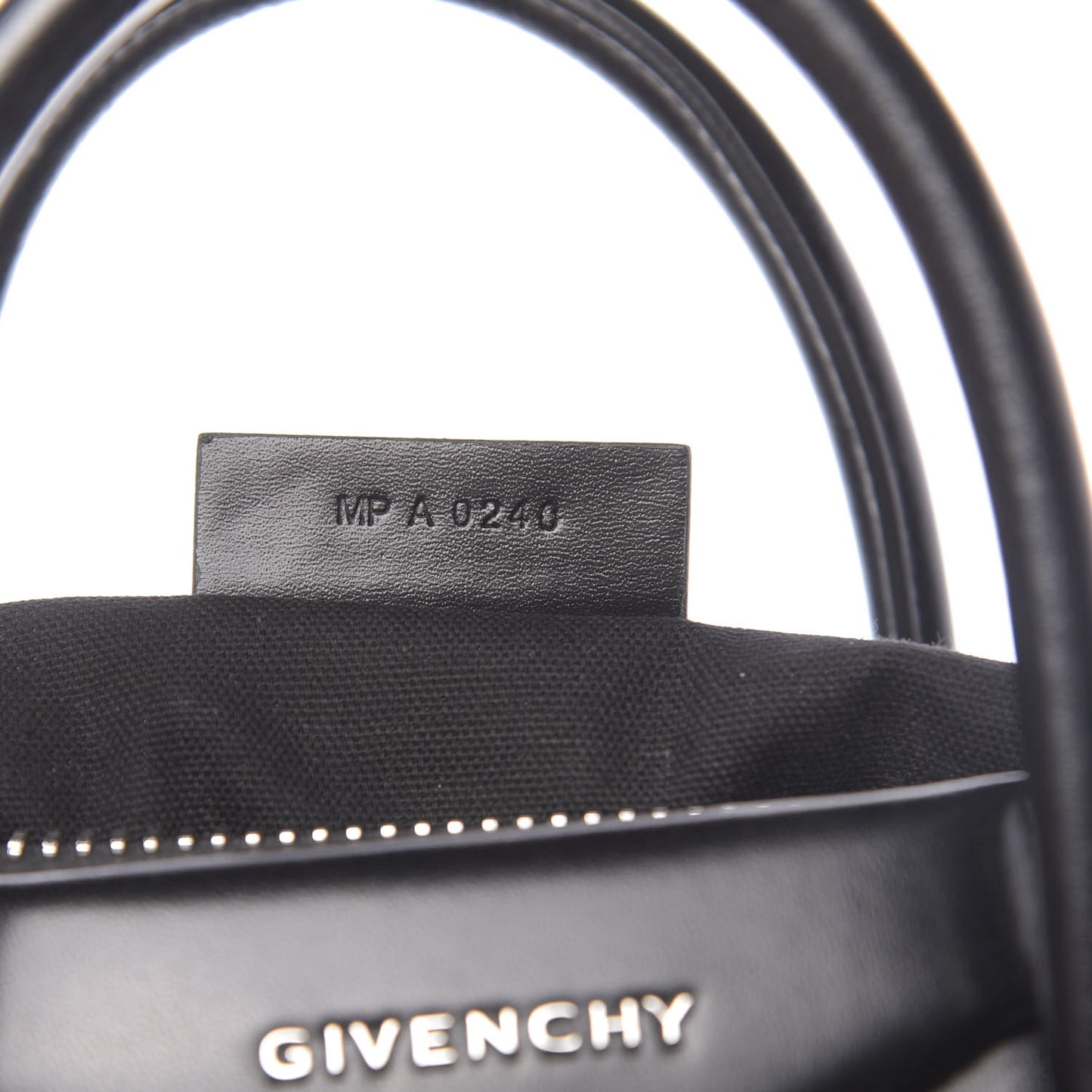 Shiny Lord Calfskin Small Antigona Black