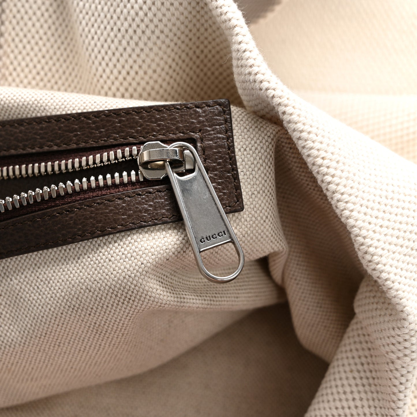 Canvas Logo Embossed Ophidia Tote Beige