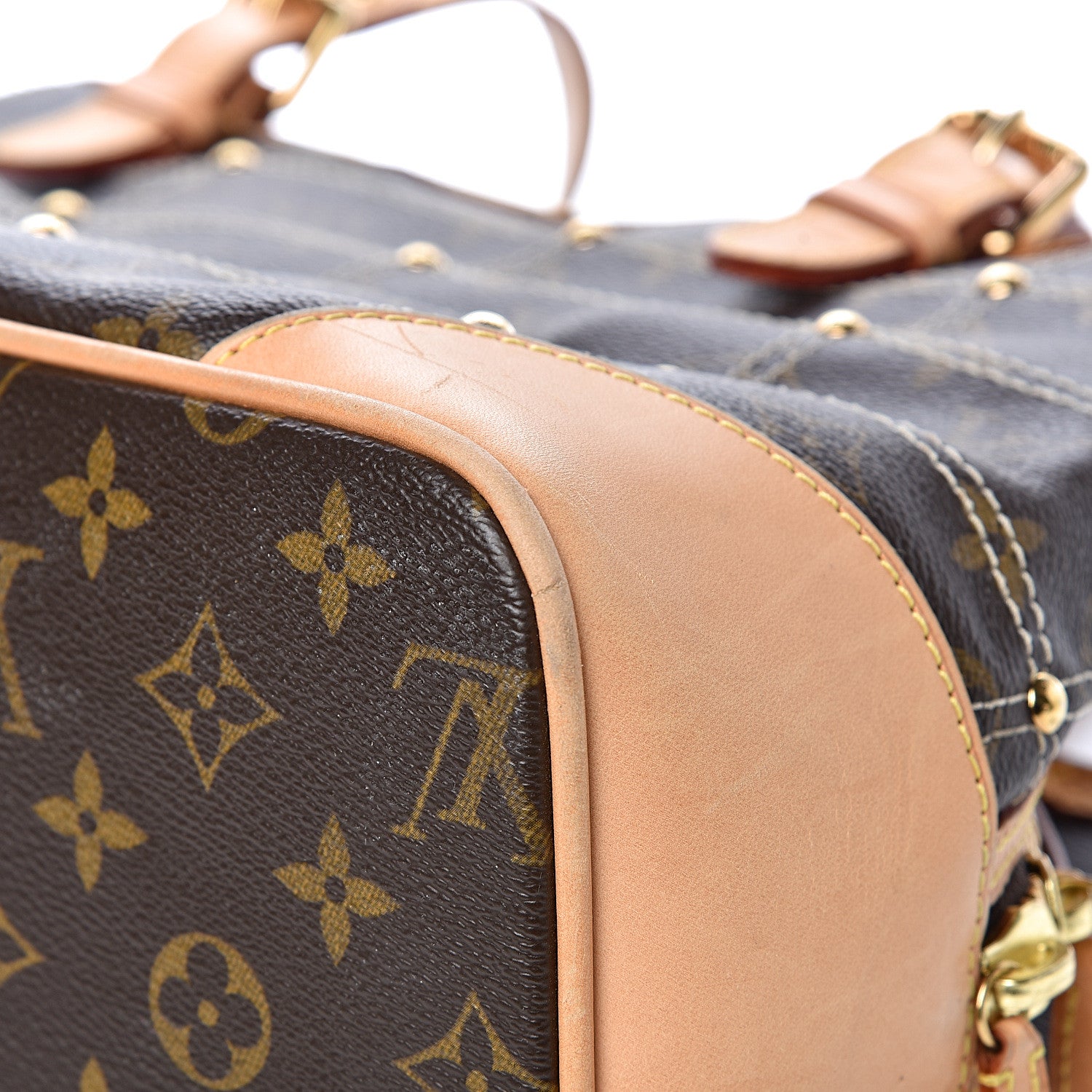 Louis Vuitton Monogram Riveting 10 of 14