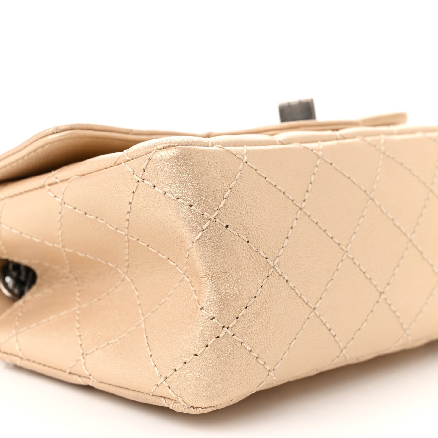 Metallic Sheepskin Quilted 2.55 Reissue Mini Flap Beige