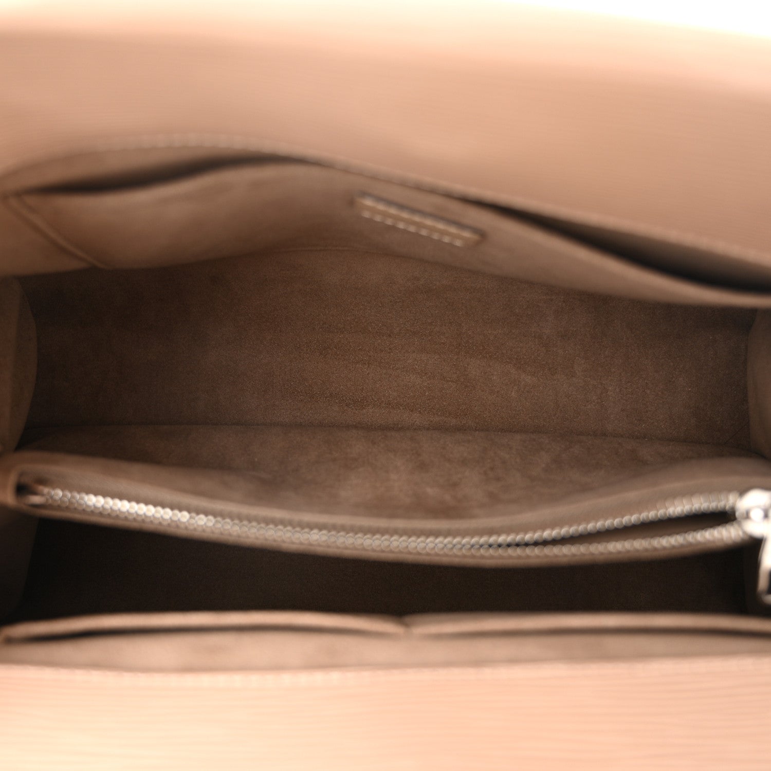 Louis Vuitton Epi Marly MM Dune 5 of 9