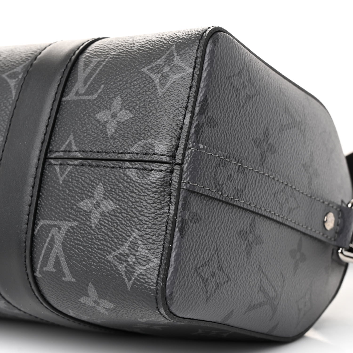 Louis Vuitton Reverse Monogram Eclipse City Keepall 17 of 18