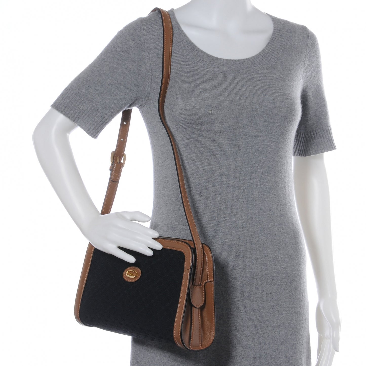 Leather GG Shoulder Bag Brown