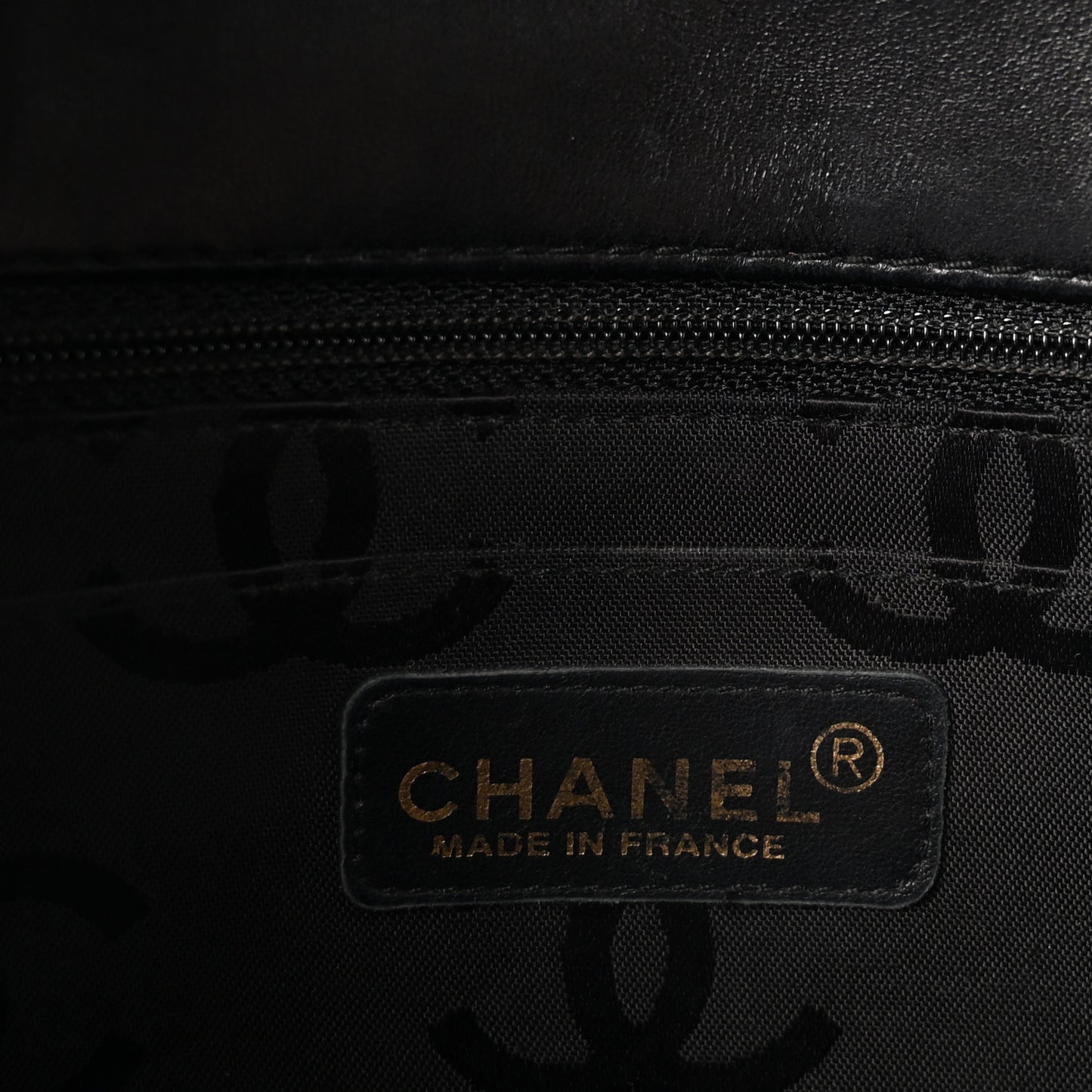 Patent Medium Chocolate Bar Flap Black