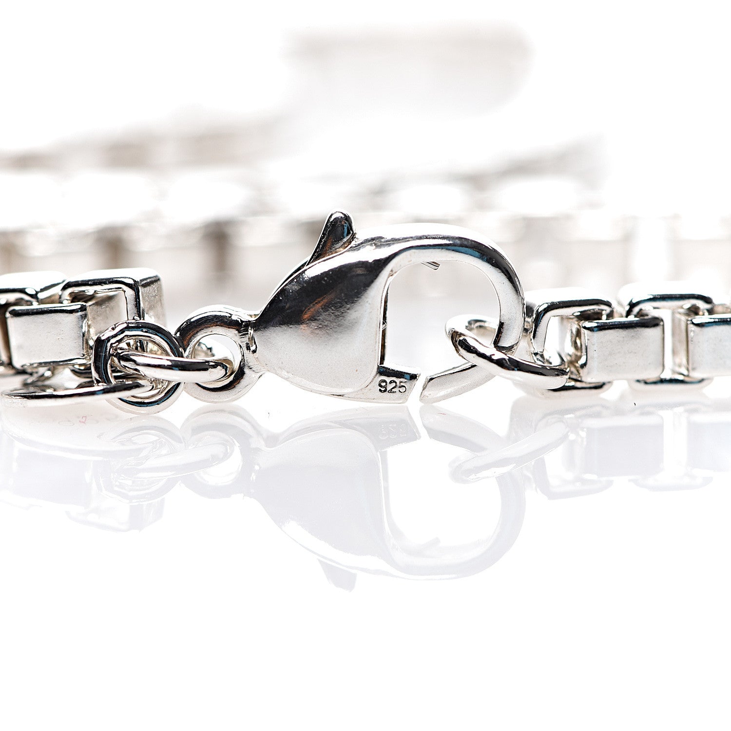 Tiffany Sterling Silver 4mm Venetian Link Necklace 6 of 6